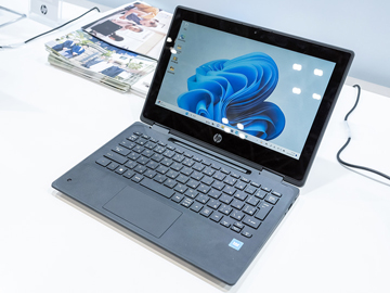 您还可以选择5年畅通的LTE机型，“惠普Pro x360 Fortis G11 Notebook PC”