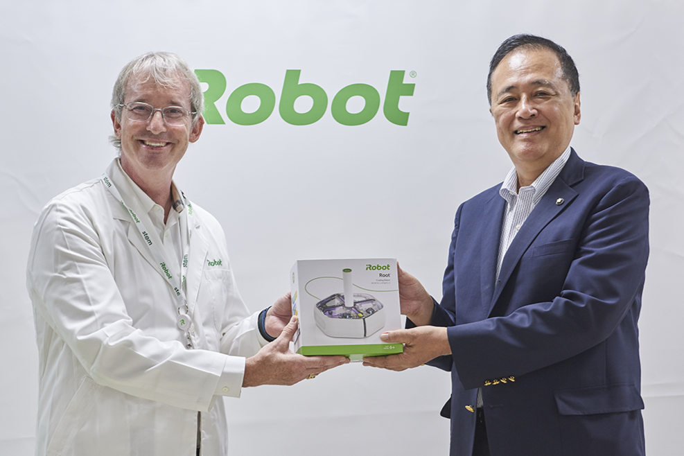 アイロボットジャパン、プログラミングロボット「Root」を世田谷区へ