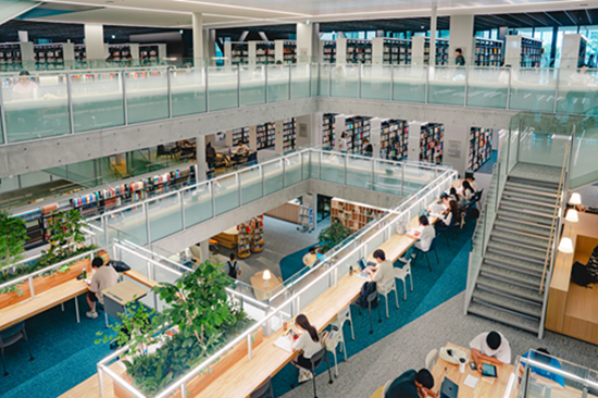 青山学院大学、富士通 JapanのAI図書探索サービスを運用開始 - こどもとIT