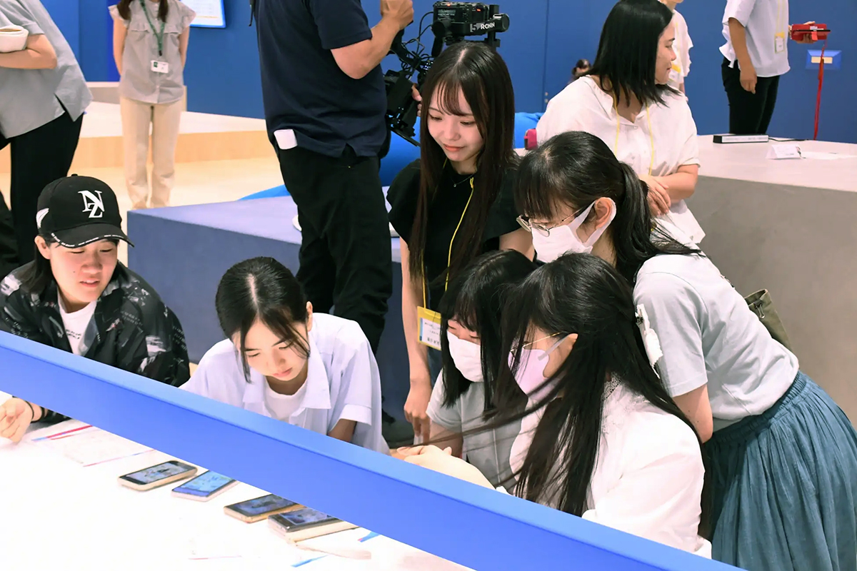 女子中高生がAIで「好き」と将来像を可視化、群馬県の人材育成事業